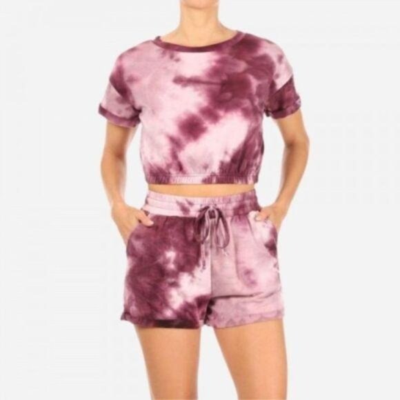 New Tie-Dye Loungewear Set Shorts and Shirt T - Picture 1 of 6